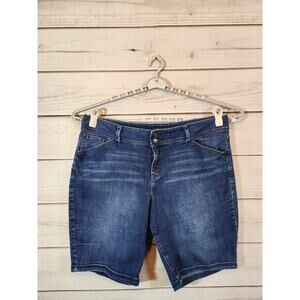 Lane Bryant Women's Blue High Rise Denim Bermuda Shorts‎ Plus Size 22